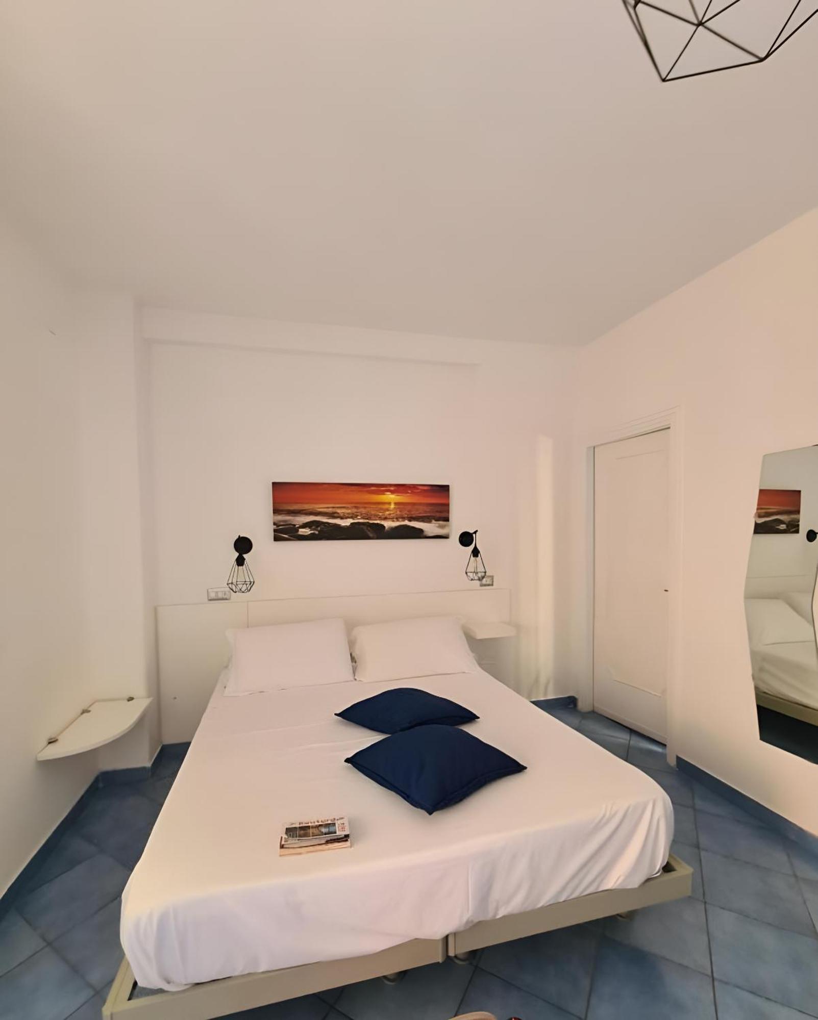 Sonnino B&B 프로치다 객실 사진
